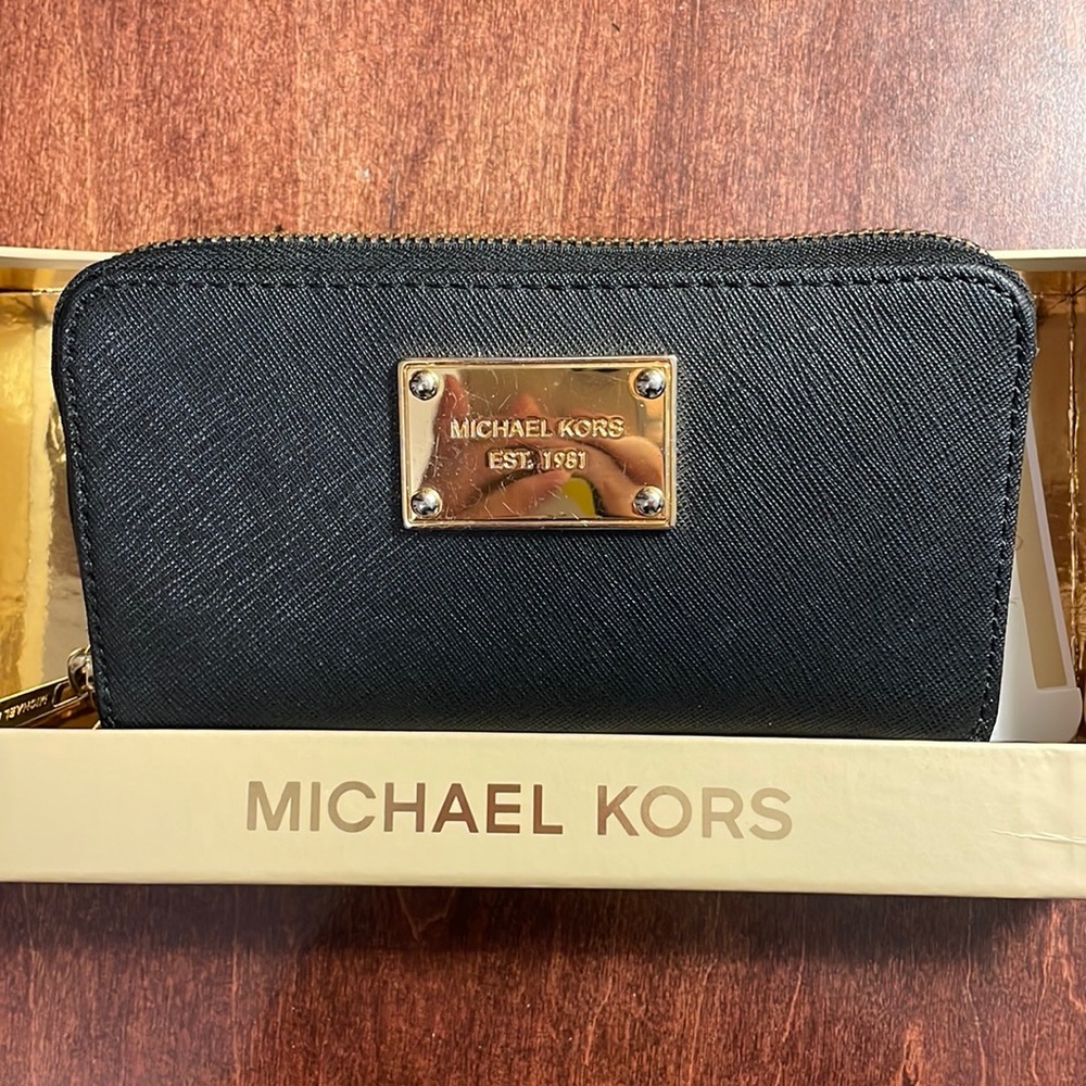 Michael Kors Wrislet